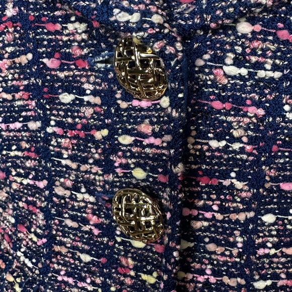 St. John Blue and Pink Tweed Blazer - Picture 3 of 13